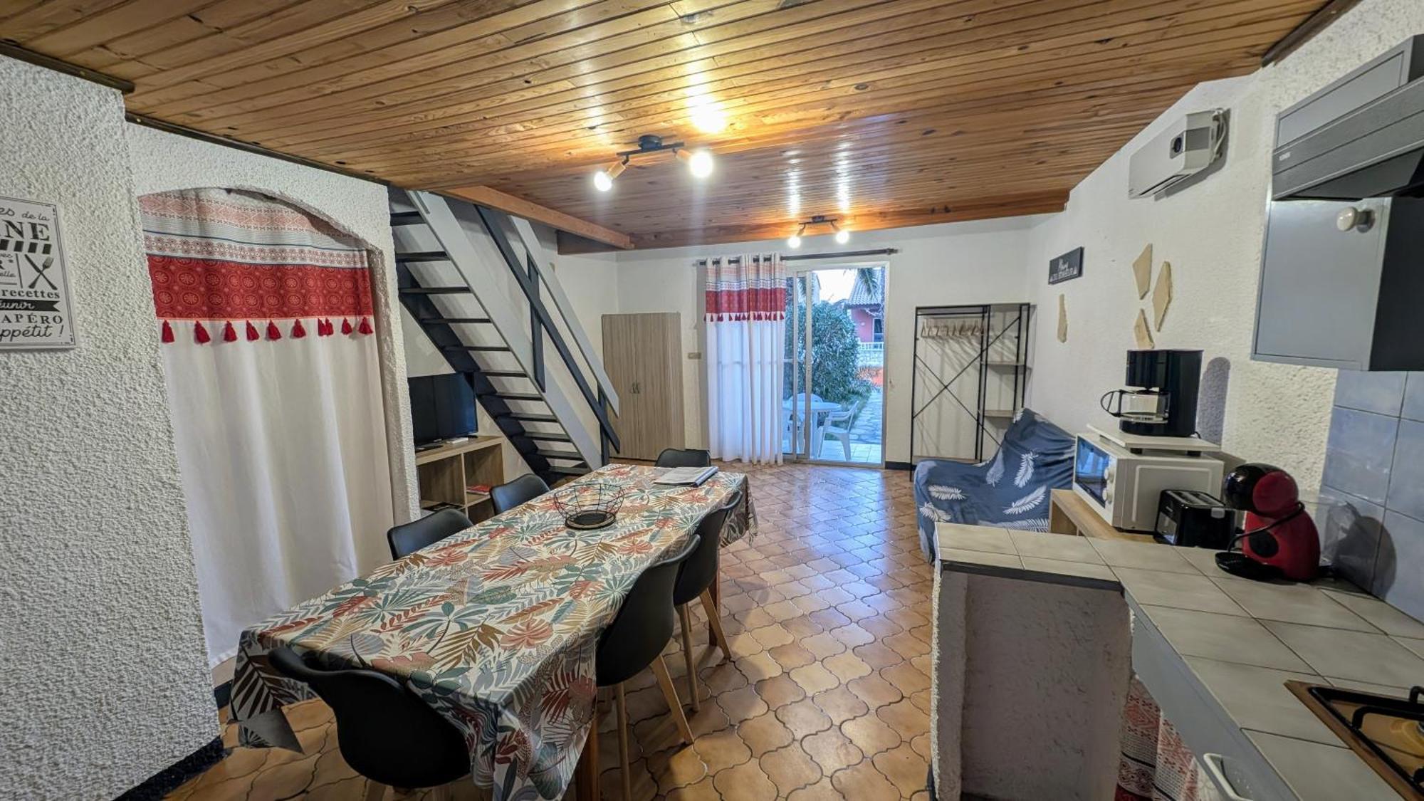 Gite La Capelle Roquefort Des Corbieres Sigean Narbonne Aude Rum bild
