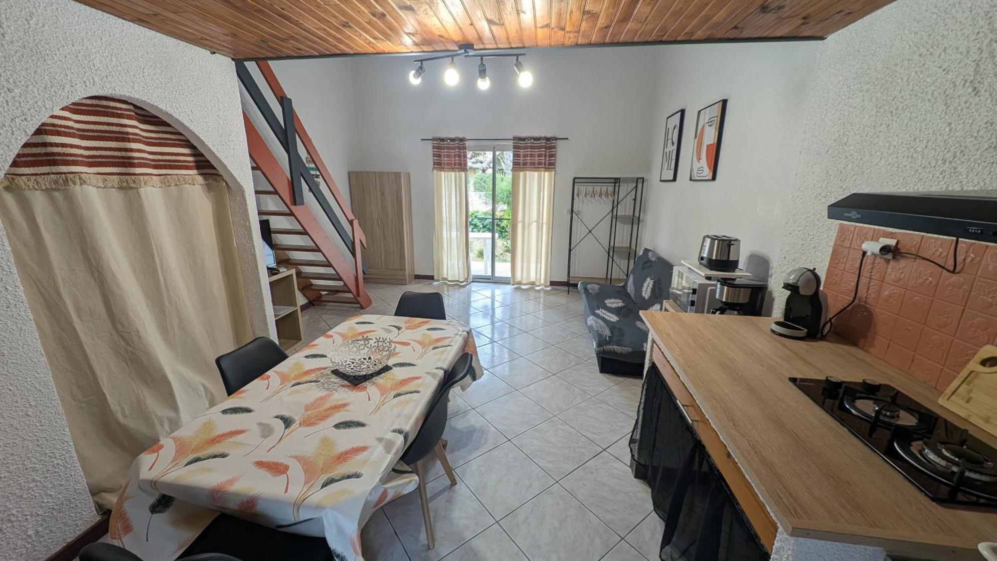 Gite La Capelle Roquefort Des Corbieres Sigean Narbonne Aude Rum bild